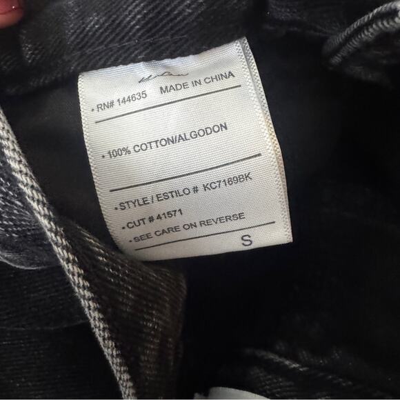 KanCan Arabella Ultra High Rise Bermuda Shorts Black Distressed Denim, Small - Picture 3 of 8